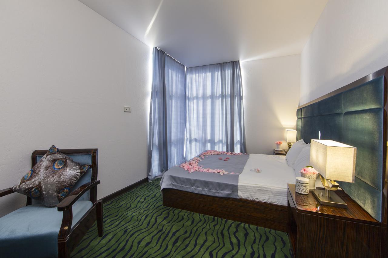 Sunrise Garden Hotel 3* Gagra Exterior foto